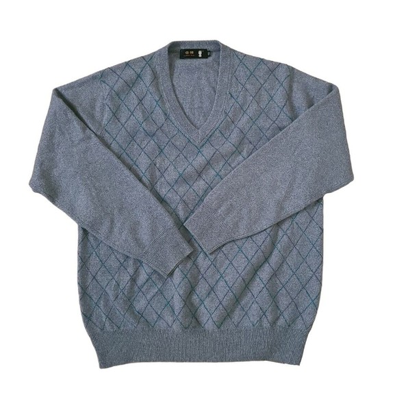 100% Cashmere V-Neck Argyle Gray Sweater Size Large - Picture 1 of 8